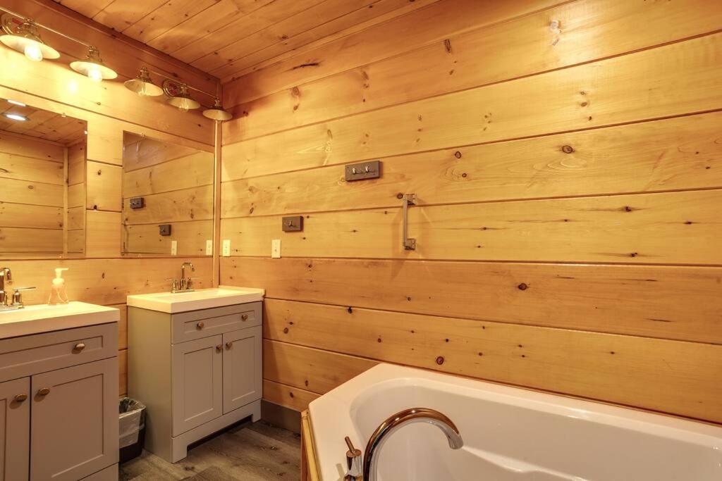 Dancing Bear Cabin- Relax & Enjoy! Sevierville Exterior foto