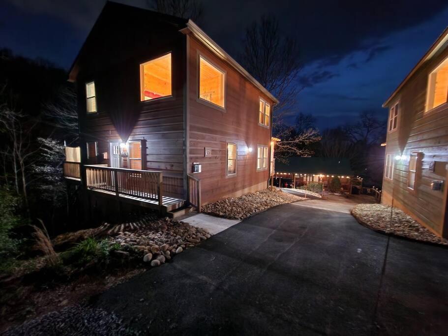 Dancing Bear Cabin- Relax & Enjoy! Sevierville Exterior foto
