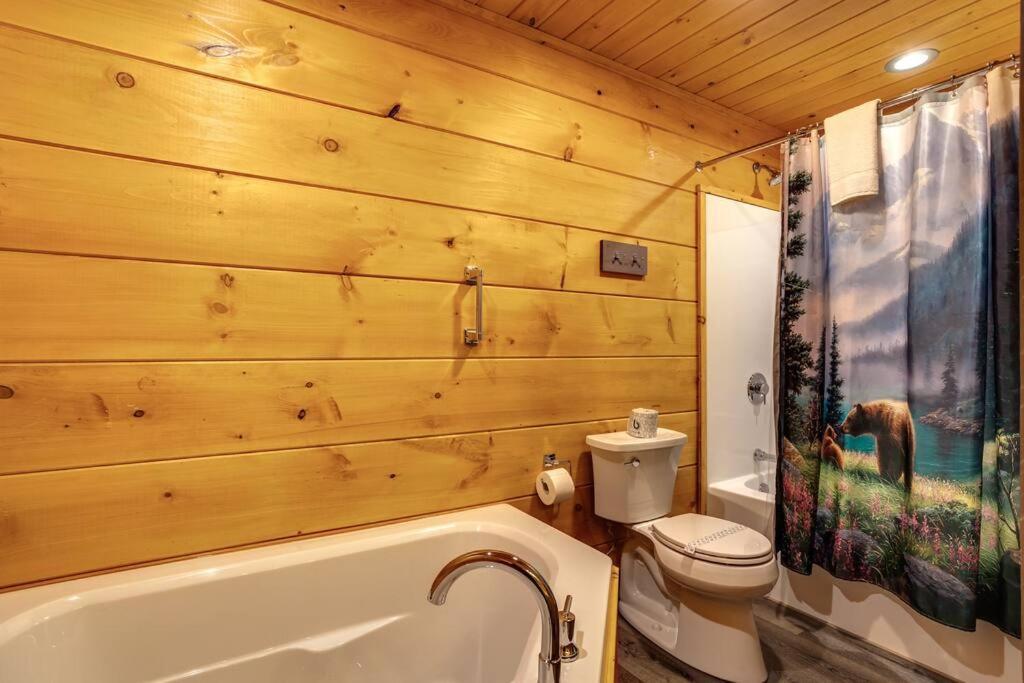 Dancing Bear Cabin- Relax & Enjoy! Sevierville Exterior foto
