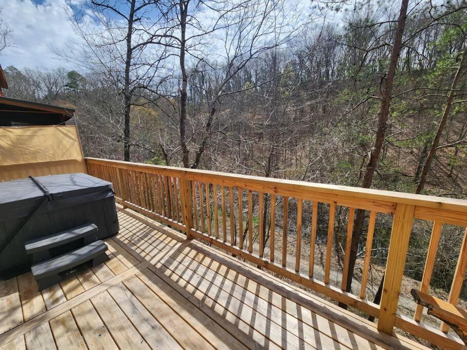 Dancing Bear Cabin- Relax & Enjoy! Sevierville Exterior foto