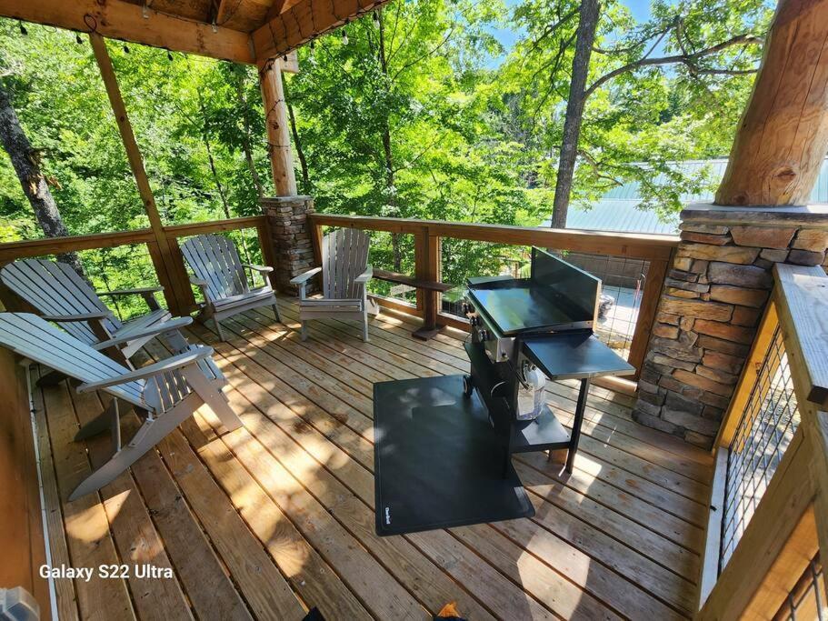 Dancing Bear Cabin- Relax & Enjoy! Sevierville Exterior foto